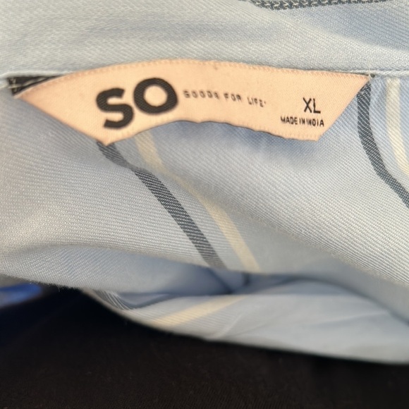 SO Crop Stripe Button up | SIZE XL - Picture 5 of 5